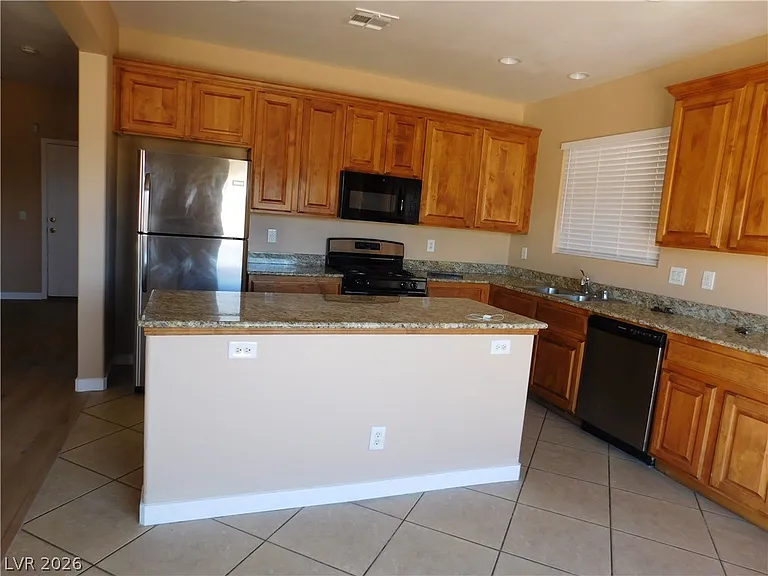 5087 Golden Antelope Way — Photo 6