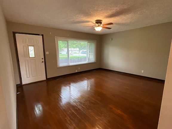 4th image of 7536 Cynthia Dr