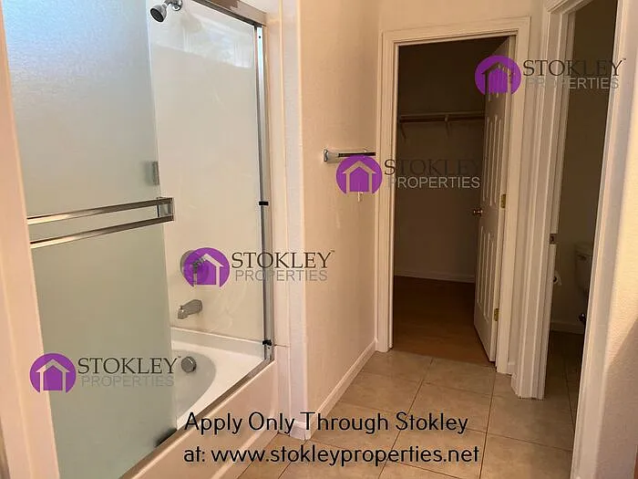 1 Addison Ct — Photo 35