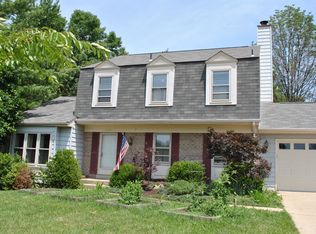 2100 Sugarloaf Ct, Herndon, VA 20170