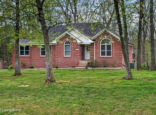 3010 Shady Trce, Crestwood, KY 40014
