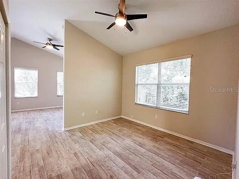21915 Bell Lake Rd #2 — Photo 13