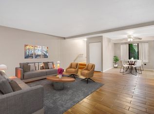 142 Nassau Dr UNIT 142, Springfield, MA 01129