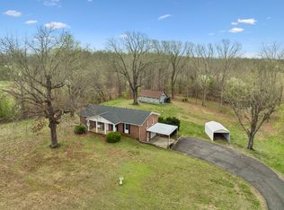 3335 Hilltown Rd, Santa Fe, TN 38482