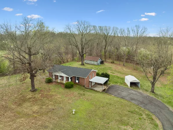 3335 Hilltown Rd, Santa Fe, TN 38482