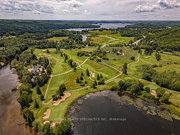 3rd image of 25 Pen Lake Point Rd #230