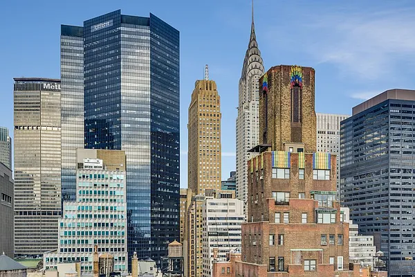 Sold by Compass | media 13