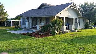 1st image of 1018 Mesquite Ln