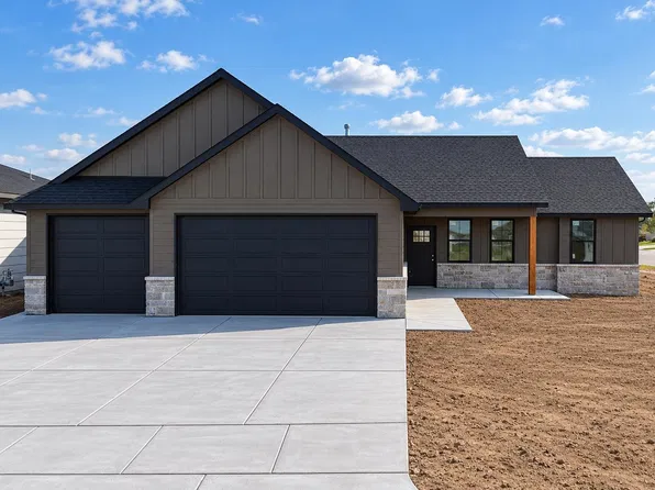 5502 N Saint Paul St, Wichita, KS 67204