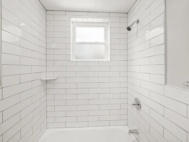 5244 Spruce St #4 — Photo 7