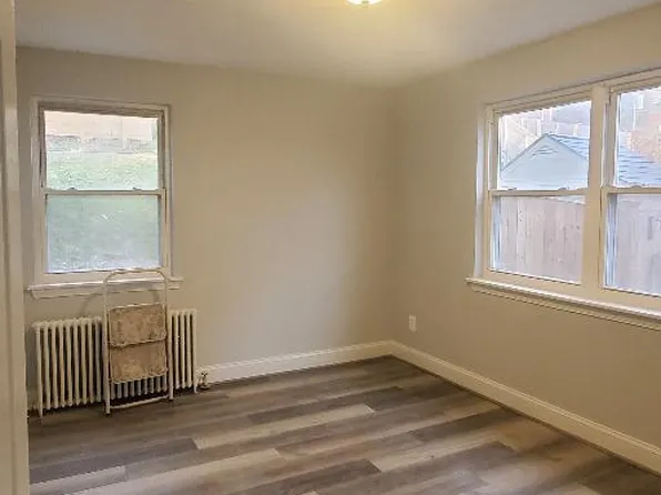 255 Hawaii Ave NE, Washington, DC 20011