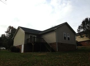 1504 Carlin Dr, Conover, NC 28613