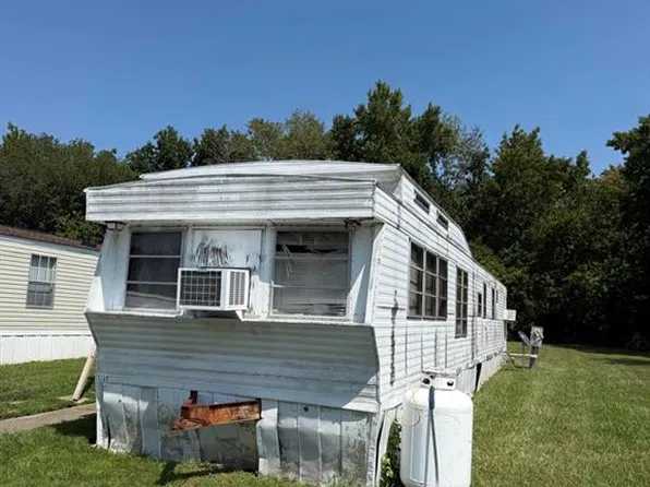1328 Hawk Ave, Virginia Beach, VA 23453