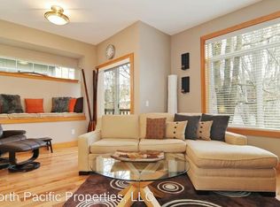 2111 S Washington St, Seattle, WA 98144