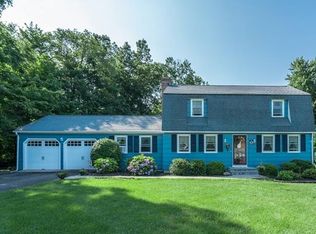 2 Apple Tree Rd, Bethel, CT 06801