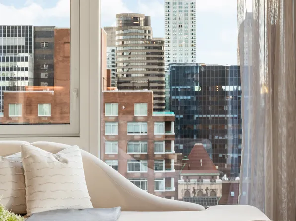 138 East 50th Street 25A image 3 of 22