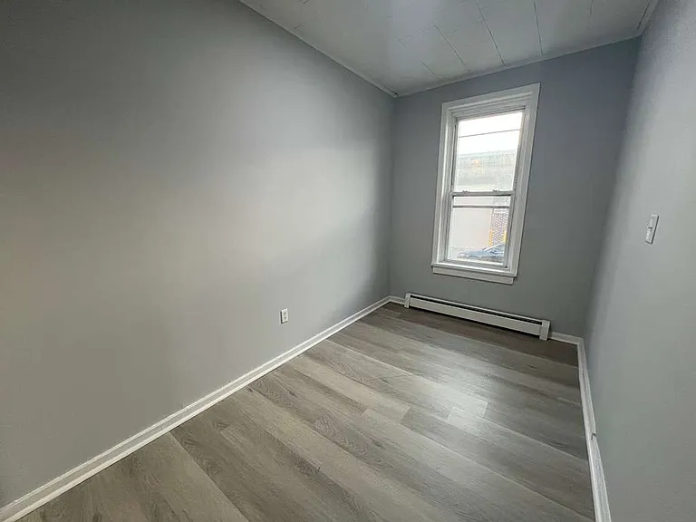 314 Market St #1 — Photo 9