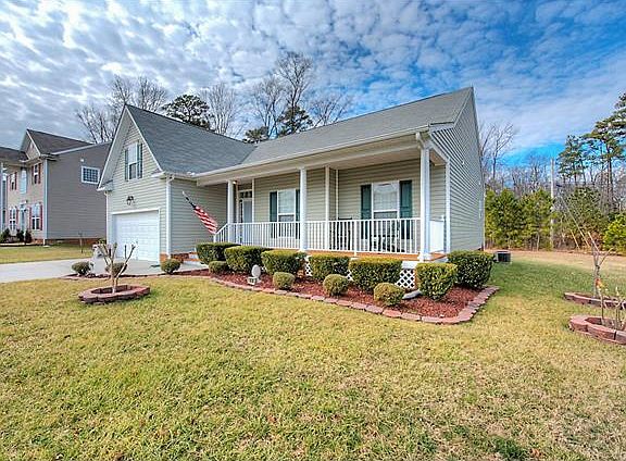 2nd image of 13436 Naylors Blue Dr