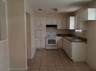 7625 Vale Dr, Jacksonville, FL 32221