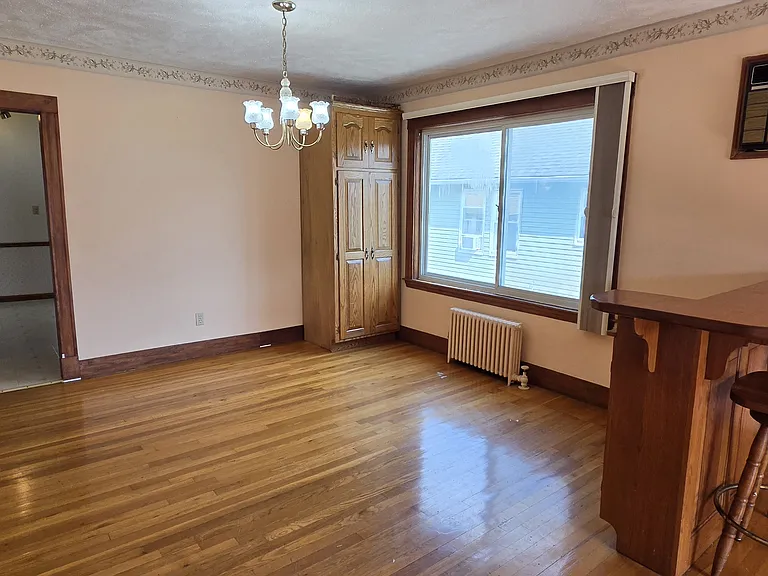 40 Englewood Ave #2 — Photo 8