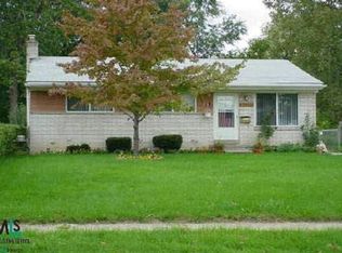 26521 W Northeastern Hwy, Madison Heights, MI