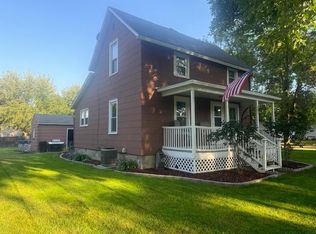 207 4th St S, Raymond, MN 56282