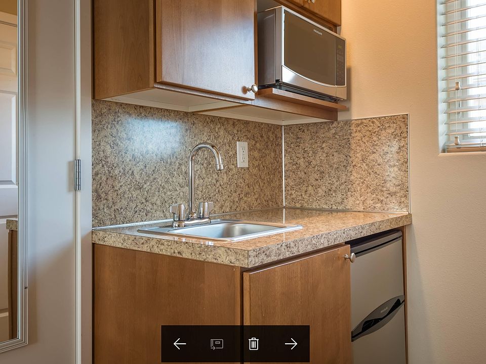 1st image of 315 10th Ave Unit A8
