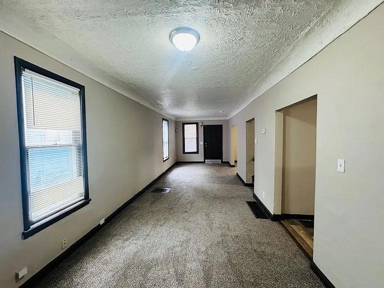 10630 Kimberley Ave — Photo 49