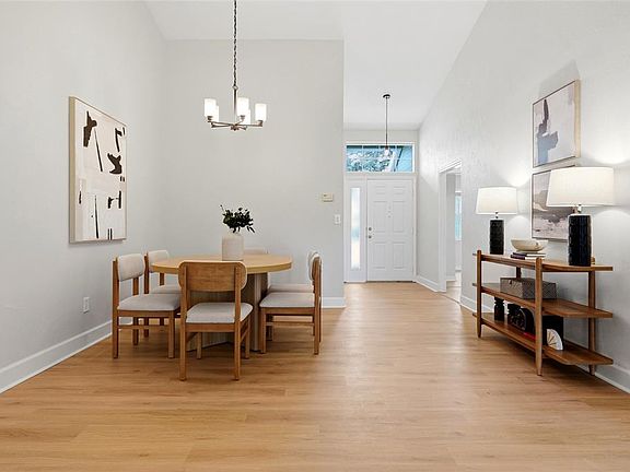 4th image of 10521 NW 36TH PLACE