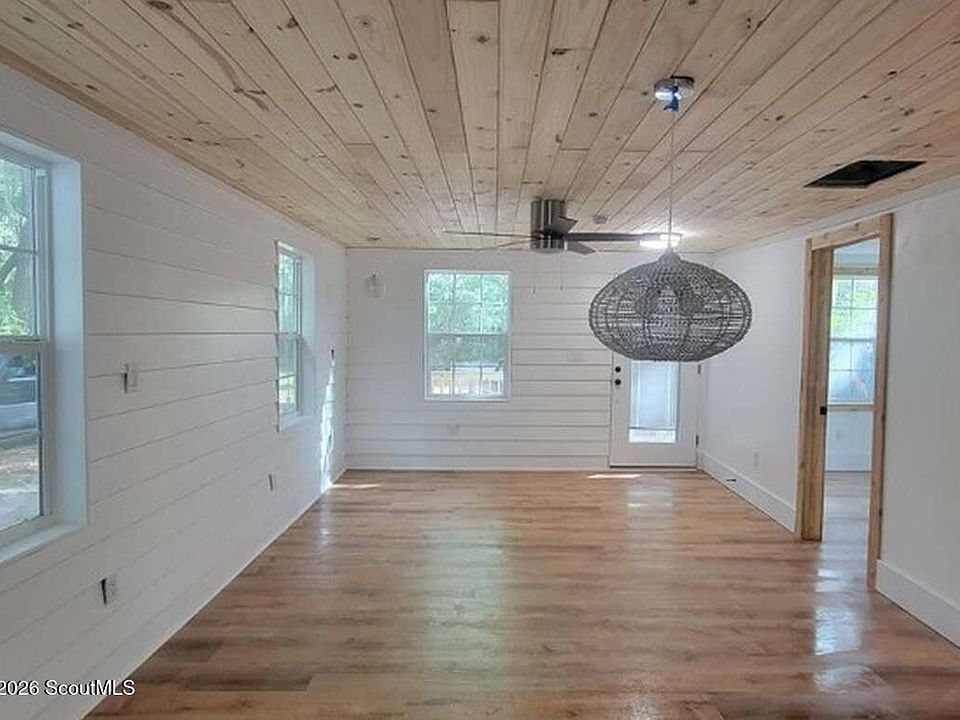 1st image of 1228 Sapelo Gdns NE