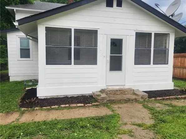 1108 S Harris Ave, Independence, MO 64053