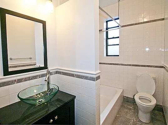 Rented by SW Queens Mezzanine | media 5