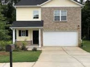 1140 Oak Hollow Ln, Hampton, GA 30228