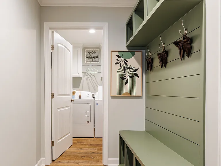 3940 Landings Cir — Photo 5