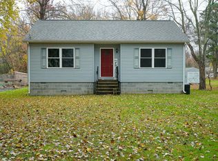 5835 Locust St, Rock Hall, MD 21661