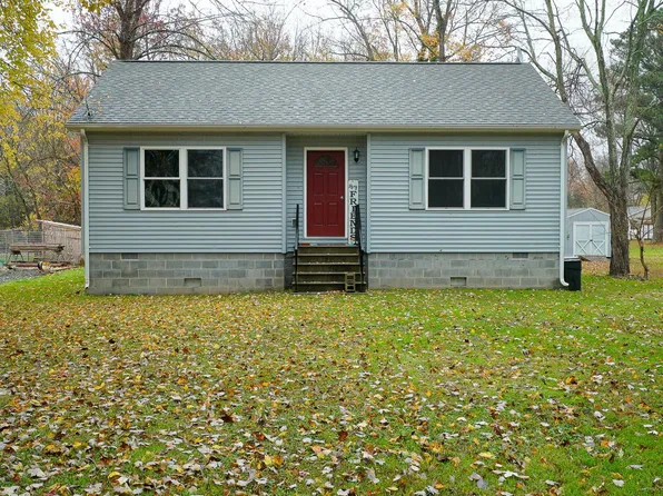 5835 Locust St, Rock Hall, MD 21661