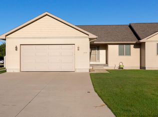 214 Heather Ave, Evansdale, IA 50707