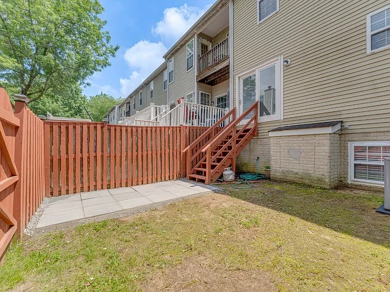 2383 Laconia Ct — Photo 34