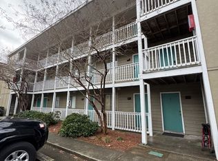 4752 Seahawk Sq #B13, Wilmington, NC 28403