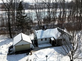 12577 S River Rd, Grand Rapids, OH 43522