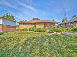 316 Bowen Rd, Fort Erie, ON L2A 2Y9