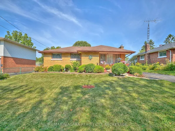 316 Bowen Rd, Fort Erie, ON L2A 2Y9