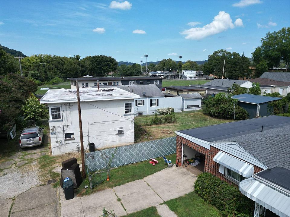 1st image of 2518 Myers Ave