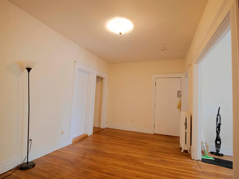 44 Cummings Rd #2 — Photo 6