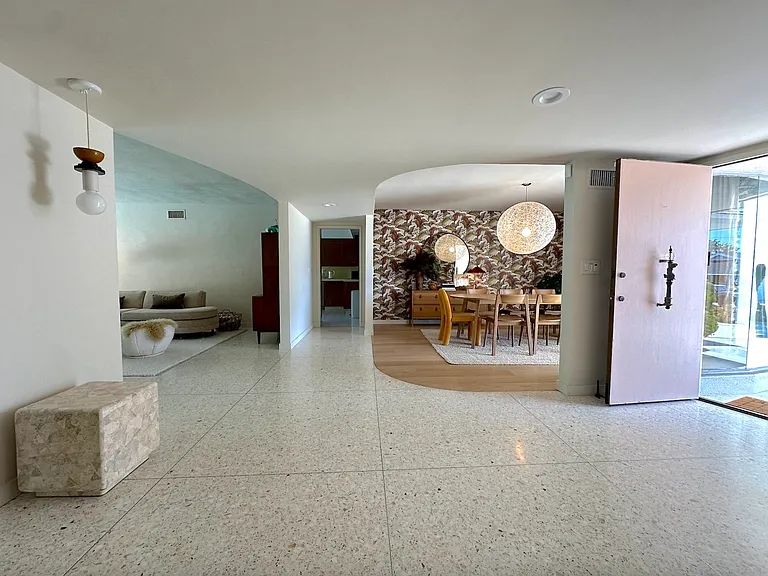 6414 Senford Ave — Photo 11