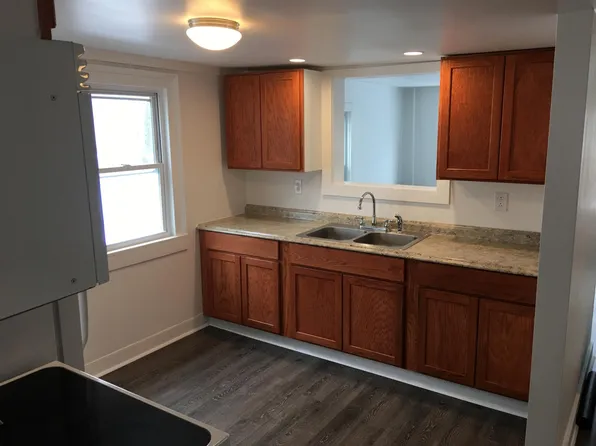 15 Maple St, Brewer, ME