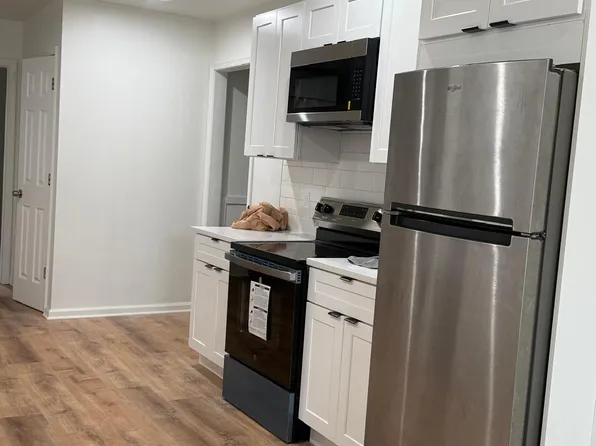 68 W Rockland St #1, Philadelphia, PA 19144
