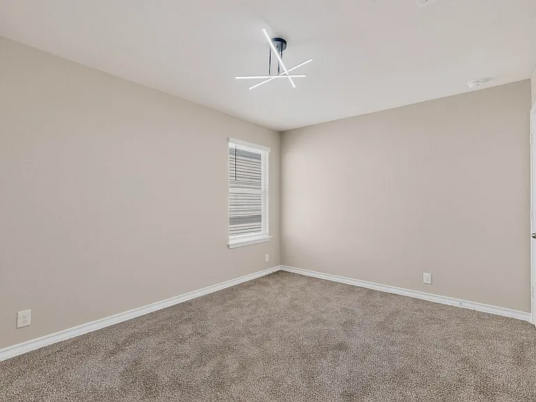 1626 Rocky Rise — Photo 38