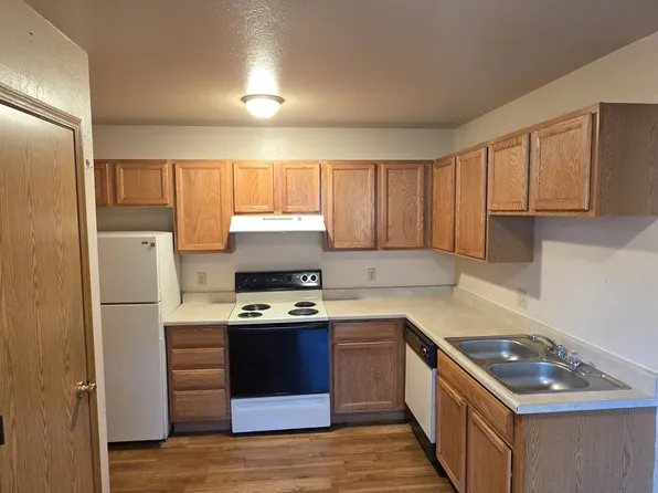 11250 W 38th Ave APT 14, Wheat Ridge, CO 80033