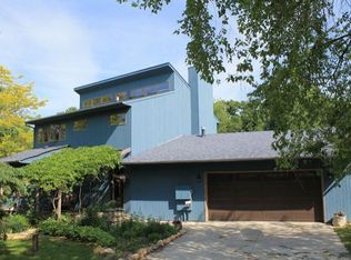 34075 Serendipity Rd, Cannon Falls, MN 55009